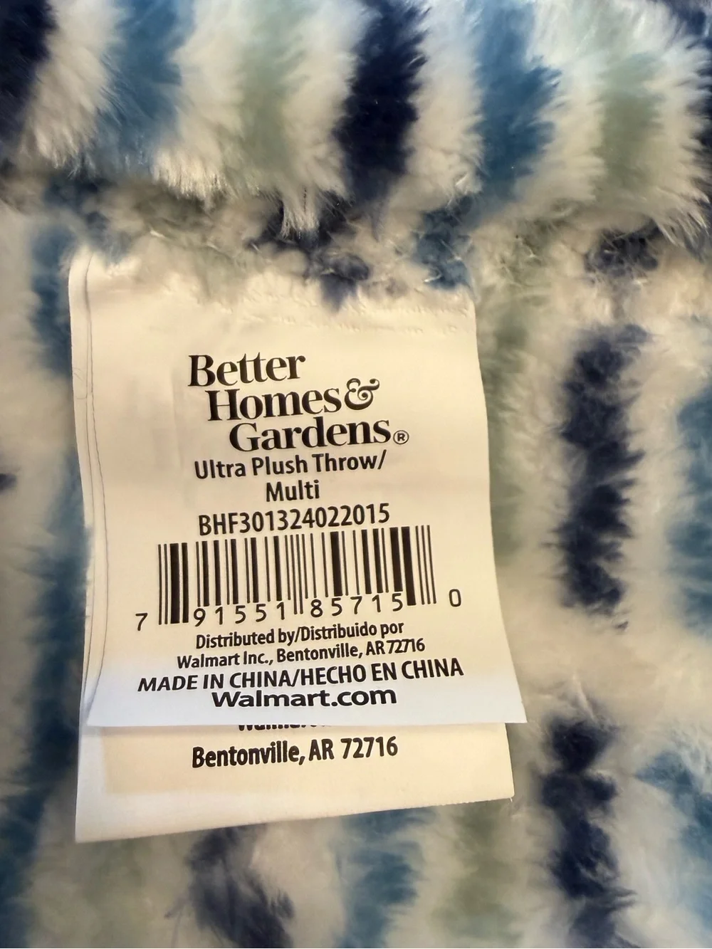 Better Homes And Gardens Ultra Plush Throw Blue Green White Recycled Polyester